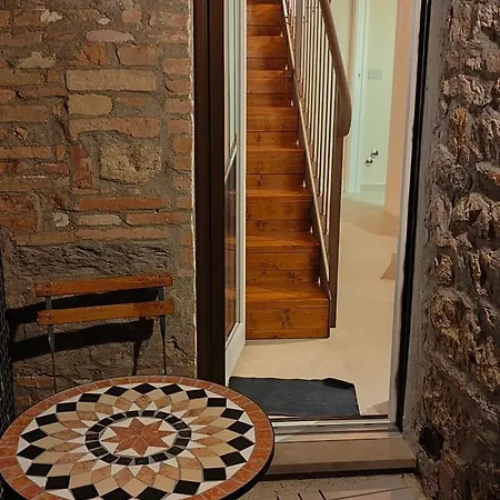 Volaterrae Deluxe Loft With Garden